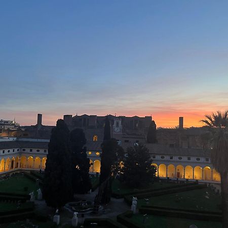 Camera X2 Con Magnifica Vista Sul Chiostro Di Michelangelo E Le Terme Di Diocleziano Rome Exterior photo